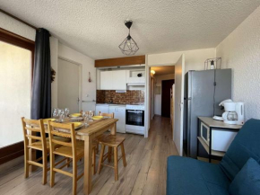 Charmant Studio 4 Pers avec Balcons, Parking et Accès Direct aux Pistes – Montgenèvre - FR-1-330D-47